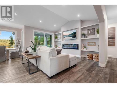 2-640 Hwy 3, Princeton, BC - Indoor Photo Showing Living Room With Fireplace