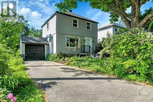 1371 Woodward Avenue, Ottawa, ON - Outdoor