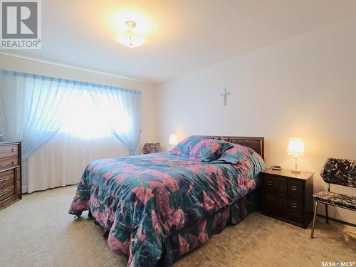 518 1St Street W, Rosetown, SK - Indoor Photo Showing Bedroom