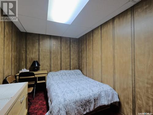 518 1St Street W, Rosetown, SK - Indoor Photo Showing Bedroom