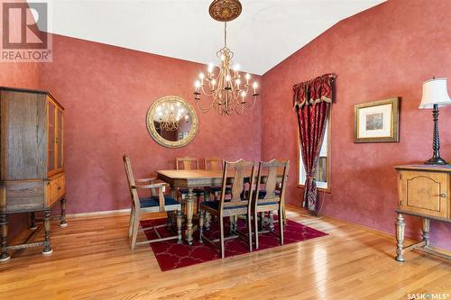 3090 Wascana Glen, Regina, SK - Indoor Photo Showing Dining Room