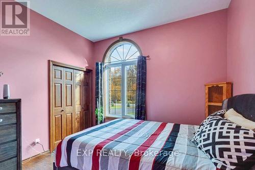 59 Windham 11 Road, Norfolk, ON - Indoor Photo Showing Bedroom