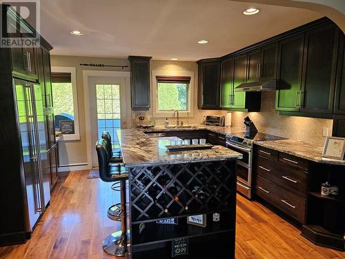 2564 Quail Lane, Kelowna, BC - Indoor Photo Showing Dining Room