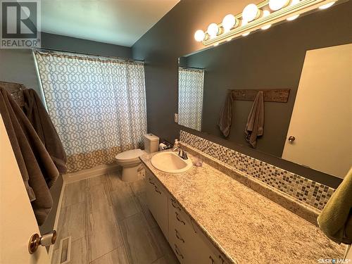 1505 97Th Street, Tisdale, SK - Indoor Photo Showing Bathroom