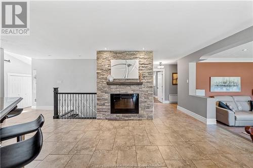 194 Trois-Ruisseaux, Cap Pele, NB - Indoor Photo Showing Living Room With Fireplace