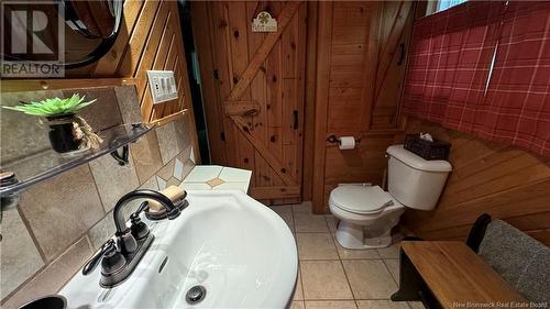 229 Beaulieu Road, Saint-François-De-Madawaska, NB - Indoor Photo Showing Bathroom