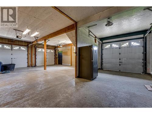 55 Candide Drive, Lumby, BC - Indoor Photo Showing Garage