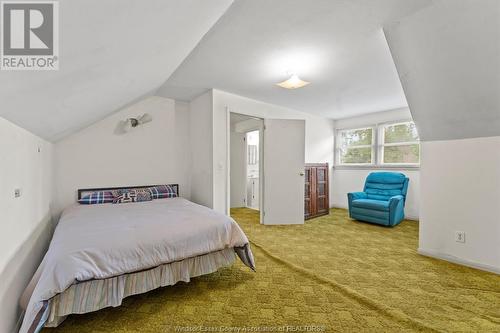 4015 Dougall Avenue, Windsor, ON - Indoor Photo Showing Bedroom