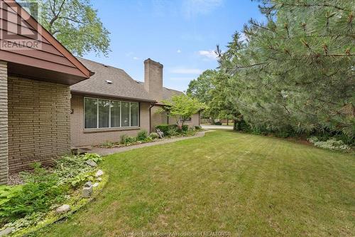 4015 Dougall Avenue, Windsor, ON - Outdoor