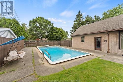 4015 Dougall Avenue, Windsor, ON - Outdoor With In Ground Pool