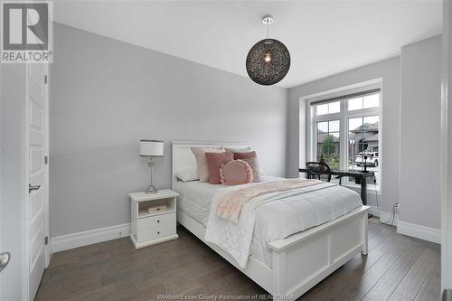 1558 Cypress, Windsor, ON - Indoor Photo Showing Bedroom