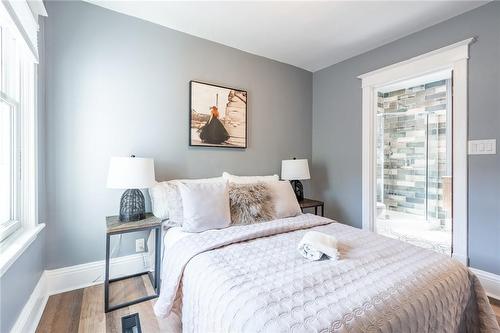 266 Stinson Crescent, Hamilton, ON - Indoor Photo Showing Bedroom