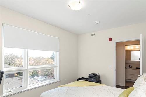 340 Plains Road E|Unit #409, Burlington, ON - Indoor Photo Showing Bedroom