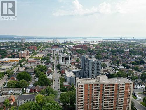 1109 - 212 King William Street, Hamilton, ON - Outdoor With View