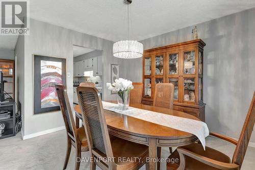 306 - 6 Shettleston Drive, Cambridge, ON - Indoor Photo Showing Dining Room