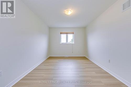 95 Charleswood Crescent, Hamilton, ON - Indoor Photo Showing Other Room