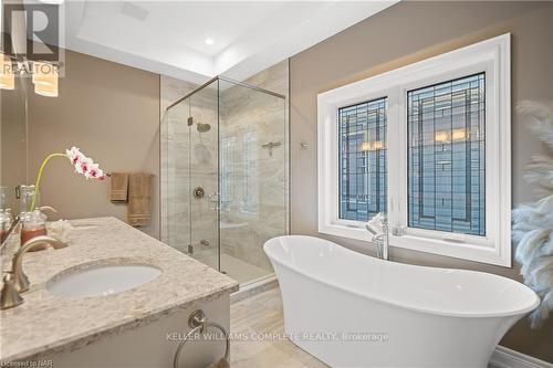 87 Butlers Drive N, Fort Erie, ON - Indoor Photo Showing Bathroom