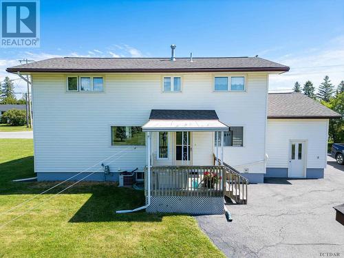 220 Pine St W, Temiskaming Shores, ON - Outdoor