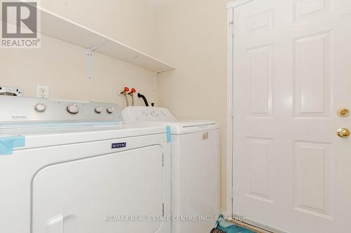 6 Porchlight Road, Brampton, ON - Indoor Photo Showing Laundry Room