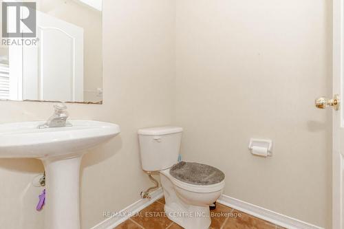 6 Porchlight Road, Brampton, ON - Indoor Photo Showing Bathroom