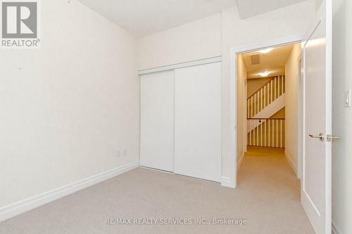 729 - 665 Cricklewood Drive, Mississauga, ON - Indoor Photo Showing Other Room