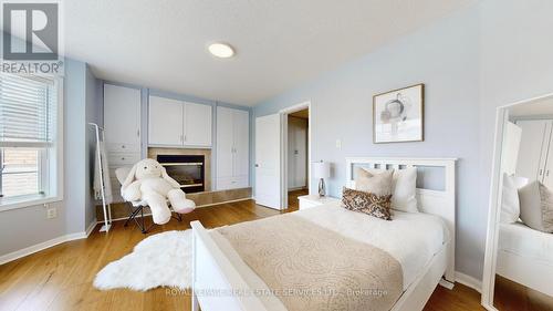 3798 Swiftdale Drive, Mississauga, ON - Indoor Photo Showing Bedroom