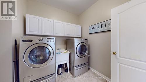 3798 Swiftdale Drive, Mississauga, ON - Indoor Photo Showing Laundry Room