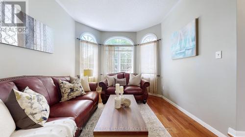 3798 Swiftdale Drive, Mississauga, ON - Indoor Photo Showing Living Room