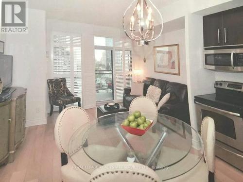 812 - 16 Brookers Lane, Toronto (Mimico), ON - Indoor Photo Showing Dining Room