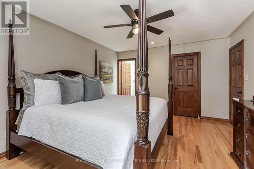 281 Wilson Street W, Hamilton, ON - Indoor Photo Showing Bedroom