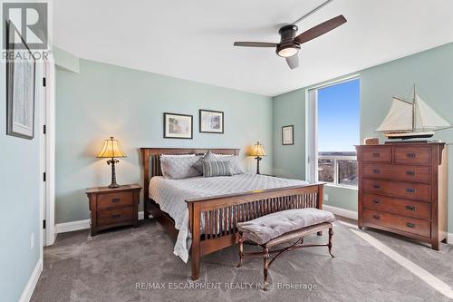 1109 - 81 Scott Street, St. Catharines, ON - Indoor Photo Showing Bedroom