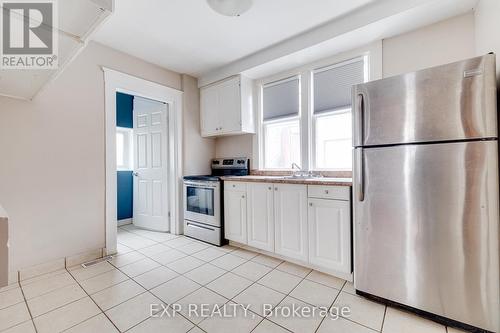 45 Hohner Avenue, Kitchener, ON - Indoor Photo Showing Kitchen