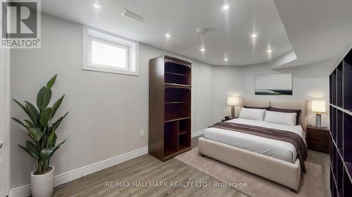 3 Finsbury Street, Barrie, ON - Indoor Photo Showing Bedroom