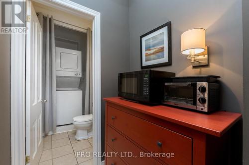 36 First Street, Orangeville, ON - Indoor Photo Showing Bathroom