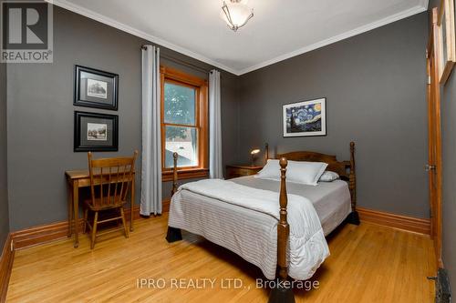 36 First Street, Orangeville, ON - Indoor Photo Showing Bedroom