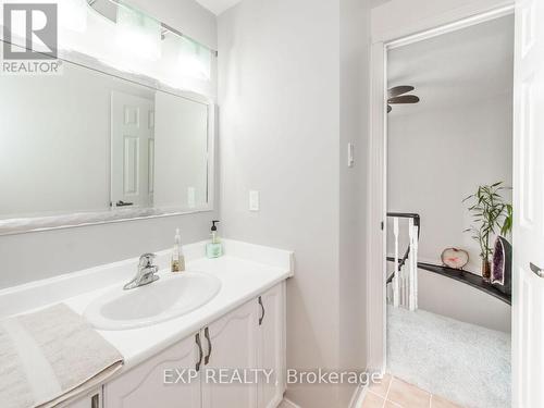 65 Meadowlark Drive, Brampton, ON - Indoor Photo Showing Bathroom