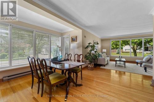 3187 Grassfire Crescent, Mississauga, ON - Indoor Photo Showing Dining Room