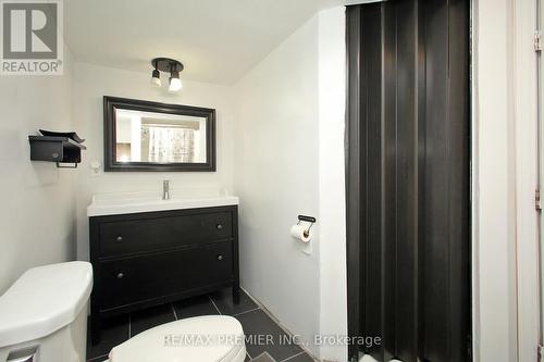 24 Panmure Crescent E, Toronto (Bendale), ON - Indoor Photo Showing Bathroom