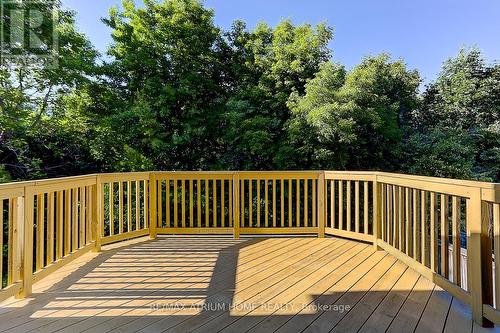 45 Shoshana Drive, Richmond Hill, ON - Outdoor With Deck Patio Veranda