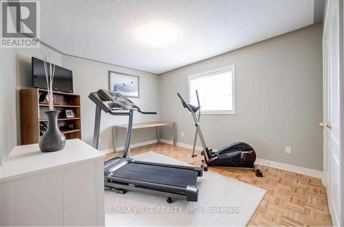 23 Sunset Ridge, Vaughan, ON - Indoor Photo Showing Gym Room