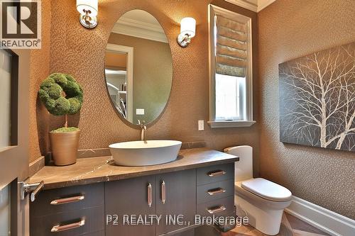 8 Thornhill Avenue, Vaughan, ON - Indoor Photo Showing Bathroom