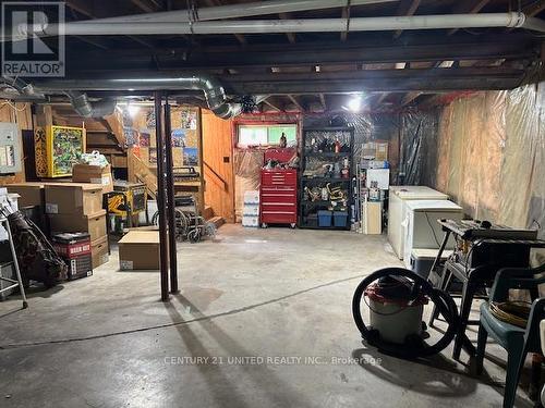 210 Cole Road, Havelock-Belmont-Methuen, ON - Indoor Photo Showing Garage