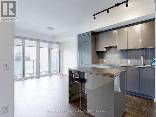 3806 - 7 Grenville Street, Toronto, ON - Indoor Photo Showing Kitchen