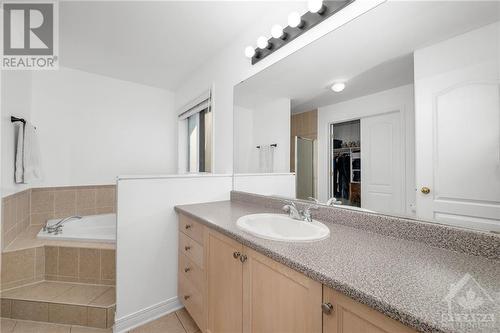 3 Galena Court, Stittsville, ON - Indoor Photo Showing Bathroom