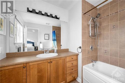 3 Galena Court, Stittsville, ON - Indoor Photo Showing Bathroom