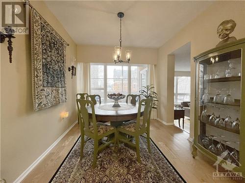 Dining Room - 373 Laurier Avenue Unit#204, Ottawa, ON - Indoor Photo Showing Dining Room