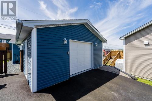 18 St. Shotts Place, St. John'S, NL - Outdoor With Exterior