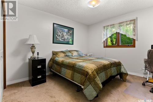 106 Shaw Drive, Regina Beach, SK - Indoor Photo Showing Bedroom