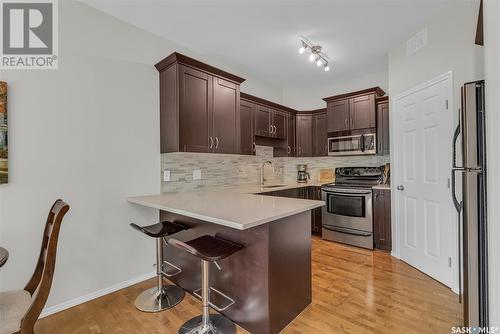 140 615 Stensrud Road, Saskatoon, SK - Indoor Photo Showing Kitchen