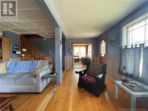 12 Pettes Cove Road, Grand Manan, NB - Indoor Photo Showing Living Room